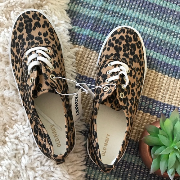 leopard print canvas shoes